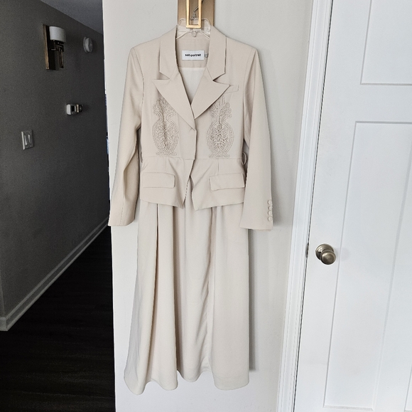 Self-Portrait Beige Tailored Crepe Lace Detail Midi Dress US Size 6 - Picture 2 of 15